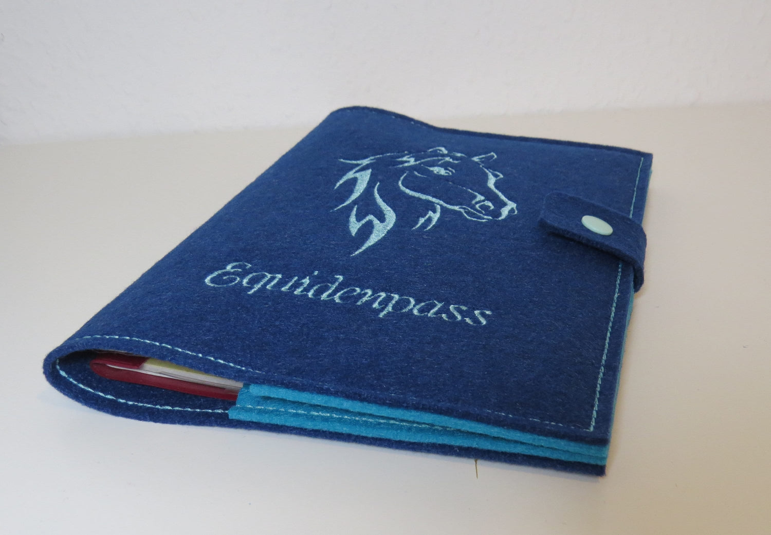 Pferdepass Mappe / Equidenpass Hülle individuell gestalten - Unikat - Schutzhülle - Etui mit Wunschmotiv Handmade