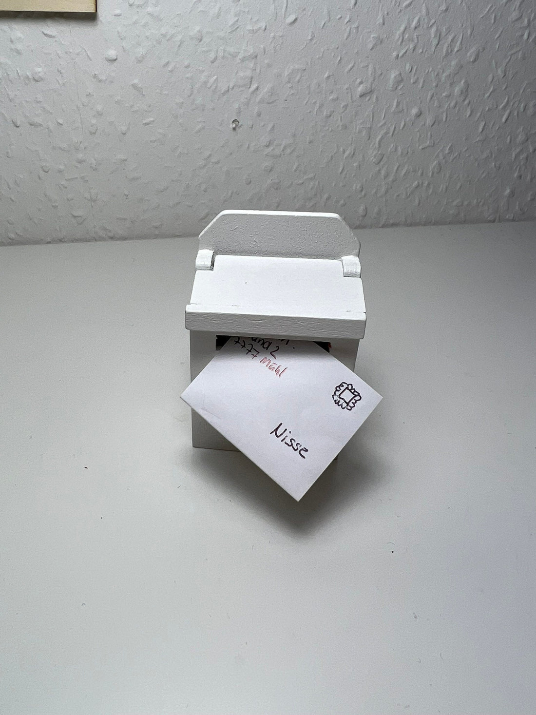 Briefkasten aus Holz für Wichteltüre Miniatur