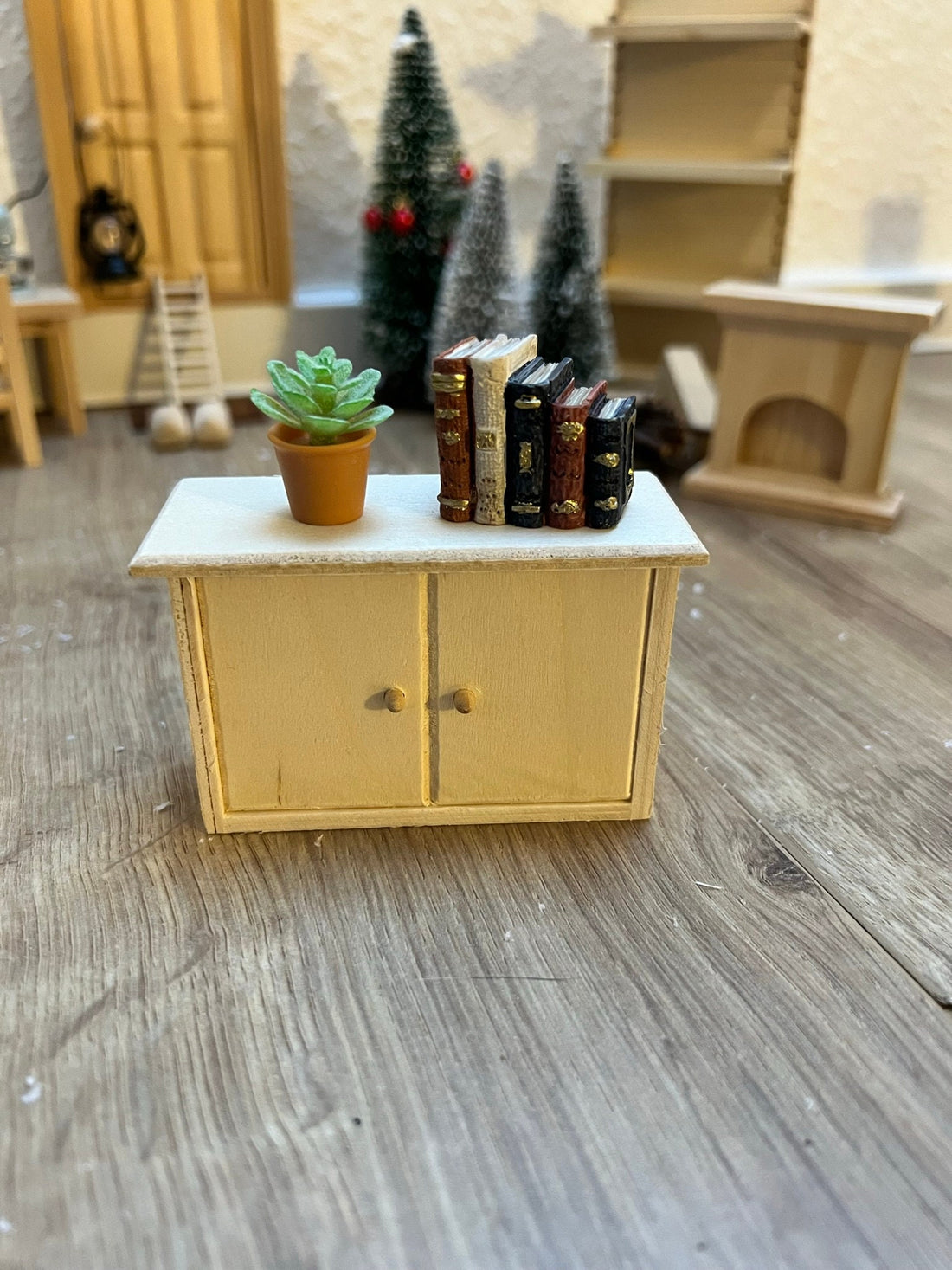 Wichtel Sideboard Kommode in Miniatur